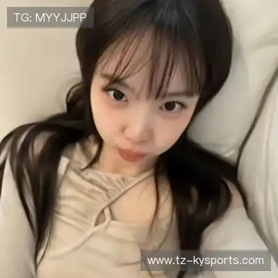 黄婧茵